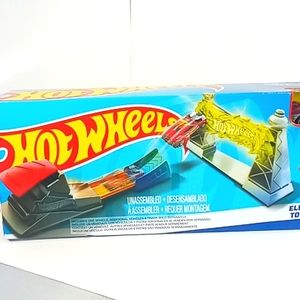 Hot Wheels Electric Tower Action